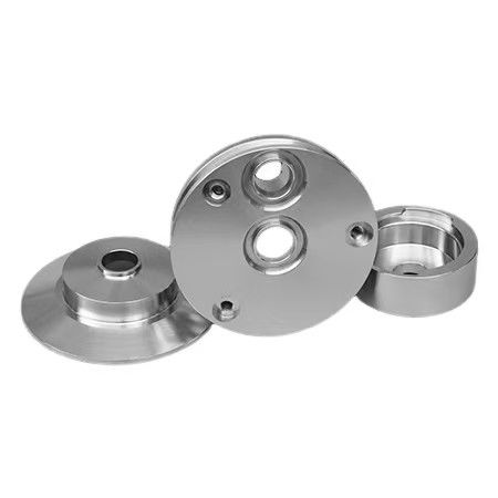 Filter cơ sở là để cố định các yếu tố bộ lọc và kết nối các đường ống khác nhau để đóng một vai trò hỗ trợ và bảo vệ